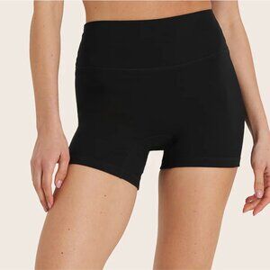 SET ACTIVE FormCloud™ High-Waist Shorts | Size XS | Black